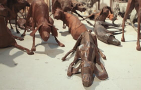 Hand Gestures - The Ancient Art of Casting Sculptures in Bronze with Velasco Vitali