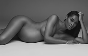 Lola Melani Academy - The Signature Retouching Series Glowing B&W