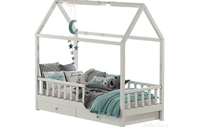 Childrens bed with columns 6
